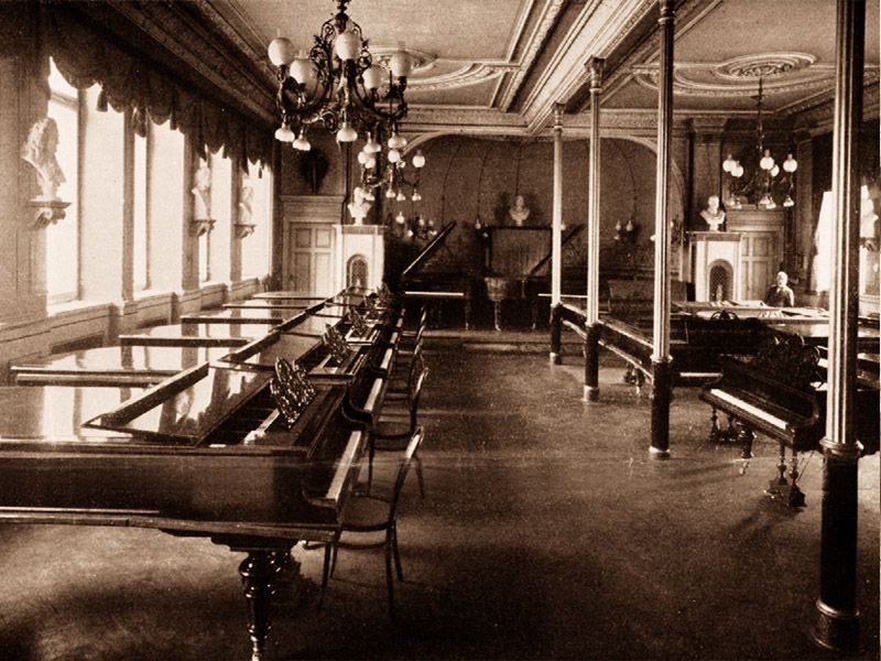 Blu?thner history Aliquot