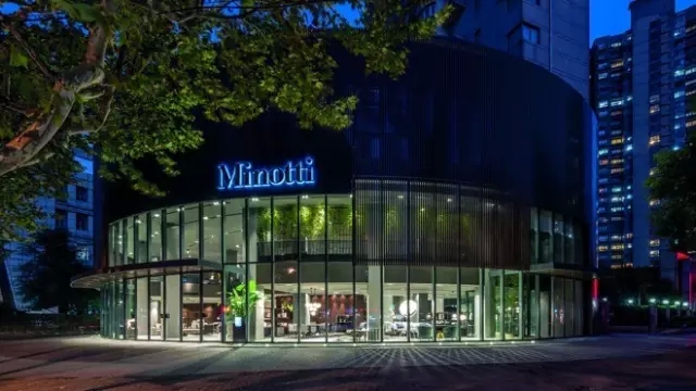 德國國寶博蘭斯勒鋼琴驚艷亮相意大利頂級(jí)家俬奢侈品牌MINOTTI全球最大旗艦店落成儀式