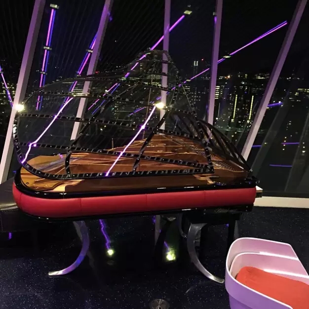 它，實(shí)現(xiàn)了80年前人們的“假想未來”！