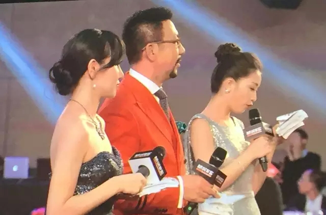 胡潤(rùn)百富頒獎(jiǎng)盛典驚現(xiàn)500萬(wàn)德國(guó)名琴