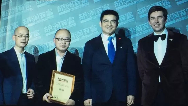 胡潤(rùn)百富頒獎(jiǎng)盛典驚現(xiàn)500萬(wàn)德國(guó)名琴